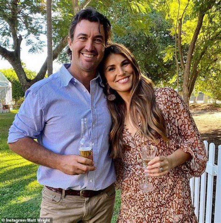 Matt Wright Wife Who is Matt Wright Wife?