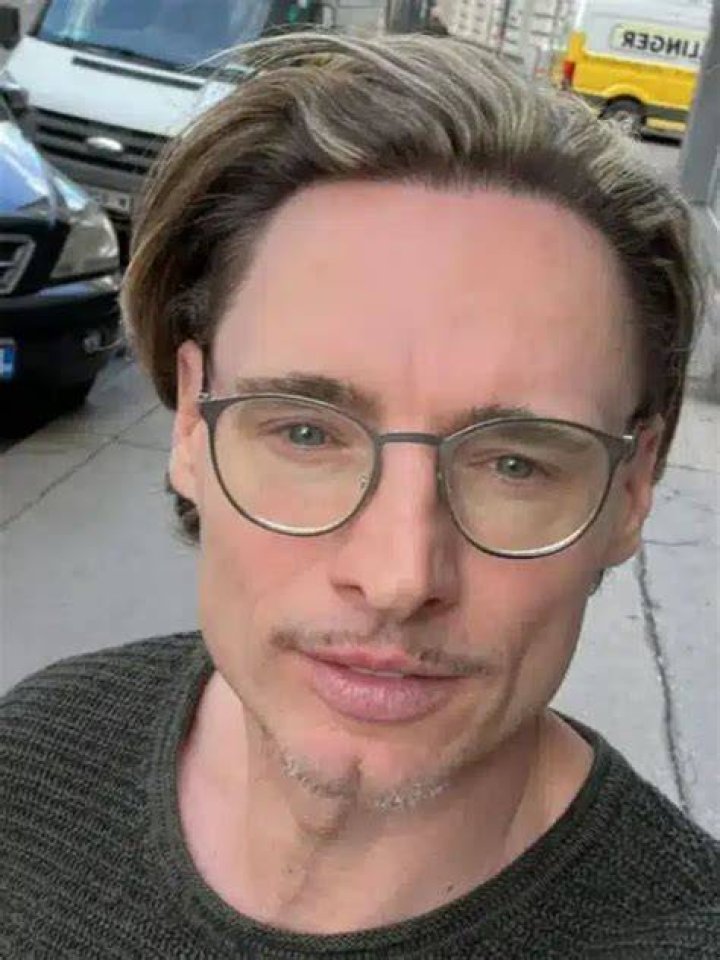 
Nev Wilshire Height, Weight, Net Worth, Age, Wiki, Who, Instagram, Biography 