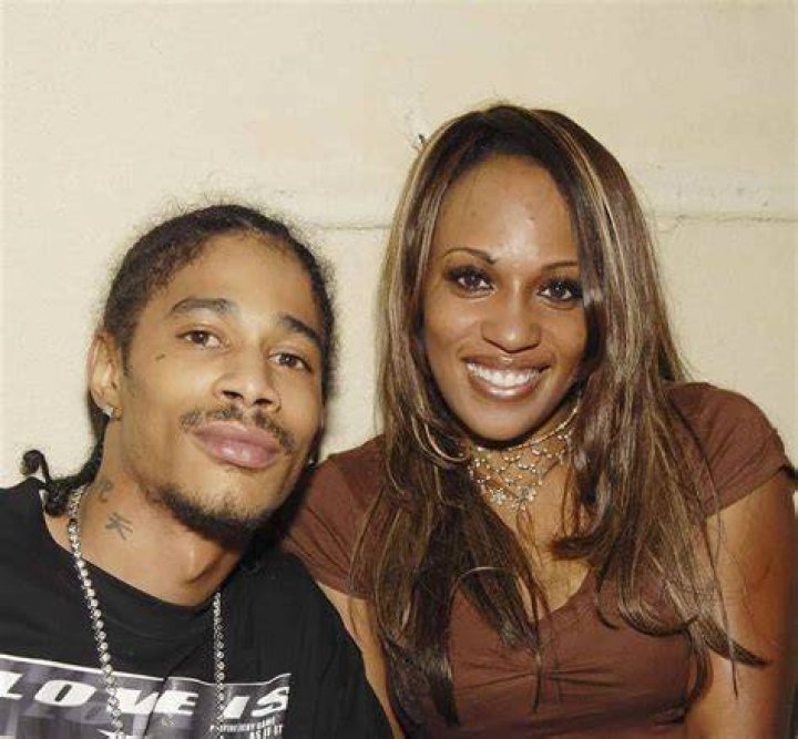 Who is Layzie Bone’s Ex-Wife? Relationship History.